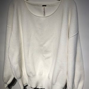 FREE PEOPLE oversized white sweater size Med